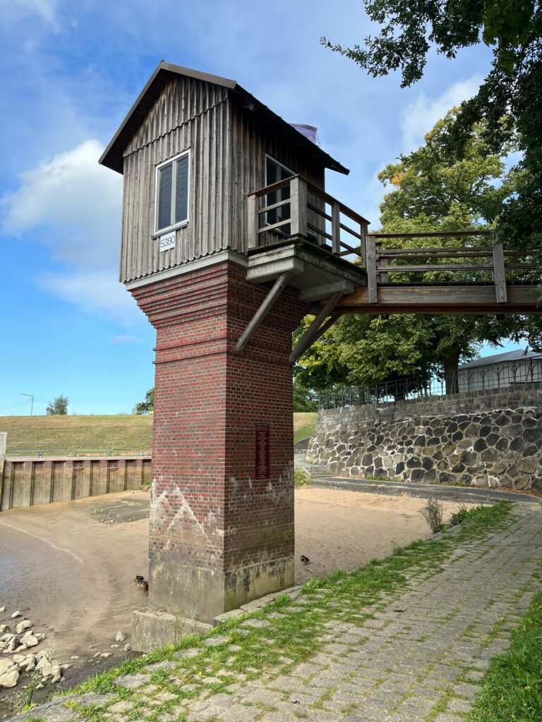 Zollenspieker Pegelhaus